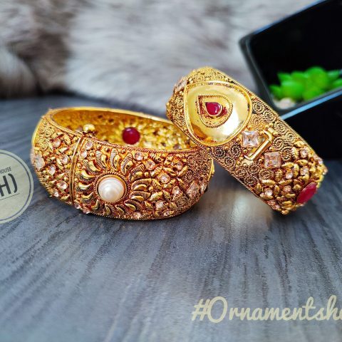 Bangles Jewellery - Gold Plated Bangles with Real Pearl