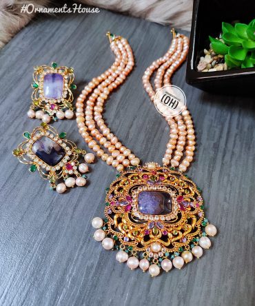 Superb Long Necklace with Real Pearl and Real Stone