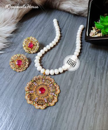 Real Pearl - Pendant with Real Stone