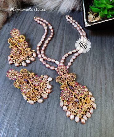 Elegant S Style Real Pearl Pendant