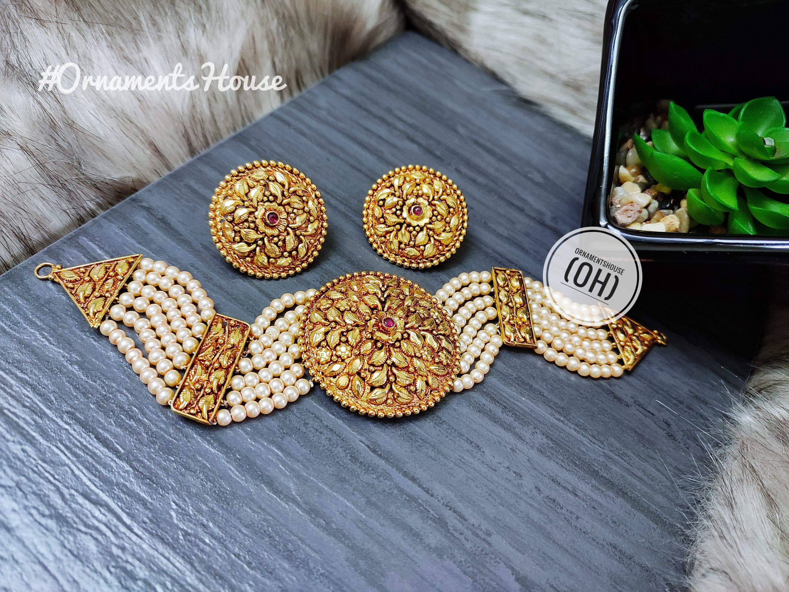 Gold Plated - Choker with Real Stone